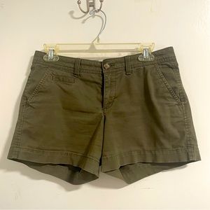 Old Navy Dark Green Short Cargo Shorts